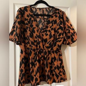 Cheetah Blouse 1XL